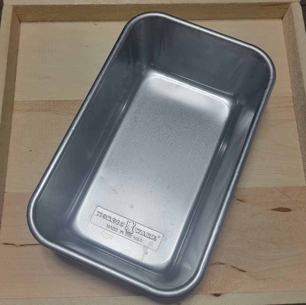 Nordic Ware large loaf pan